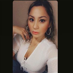 Meet your Posher, Angelica